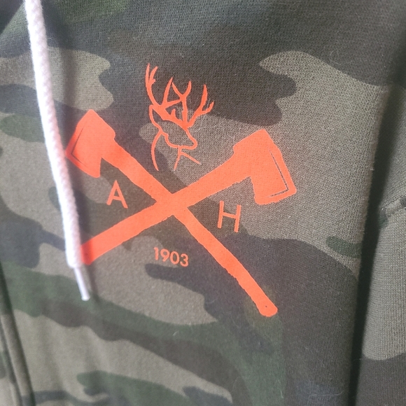 Arlington Hardware Green Camo Zip-Up Hooded Sweatshirt Size XL NWOT - Picture 2 of 5